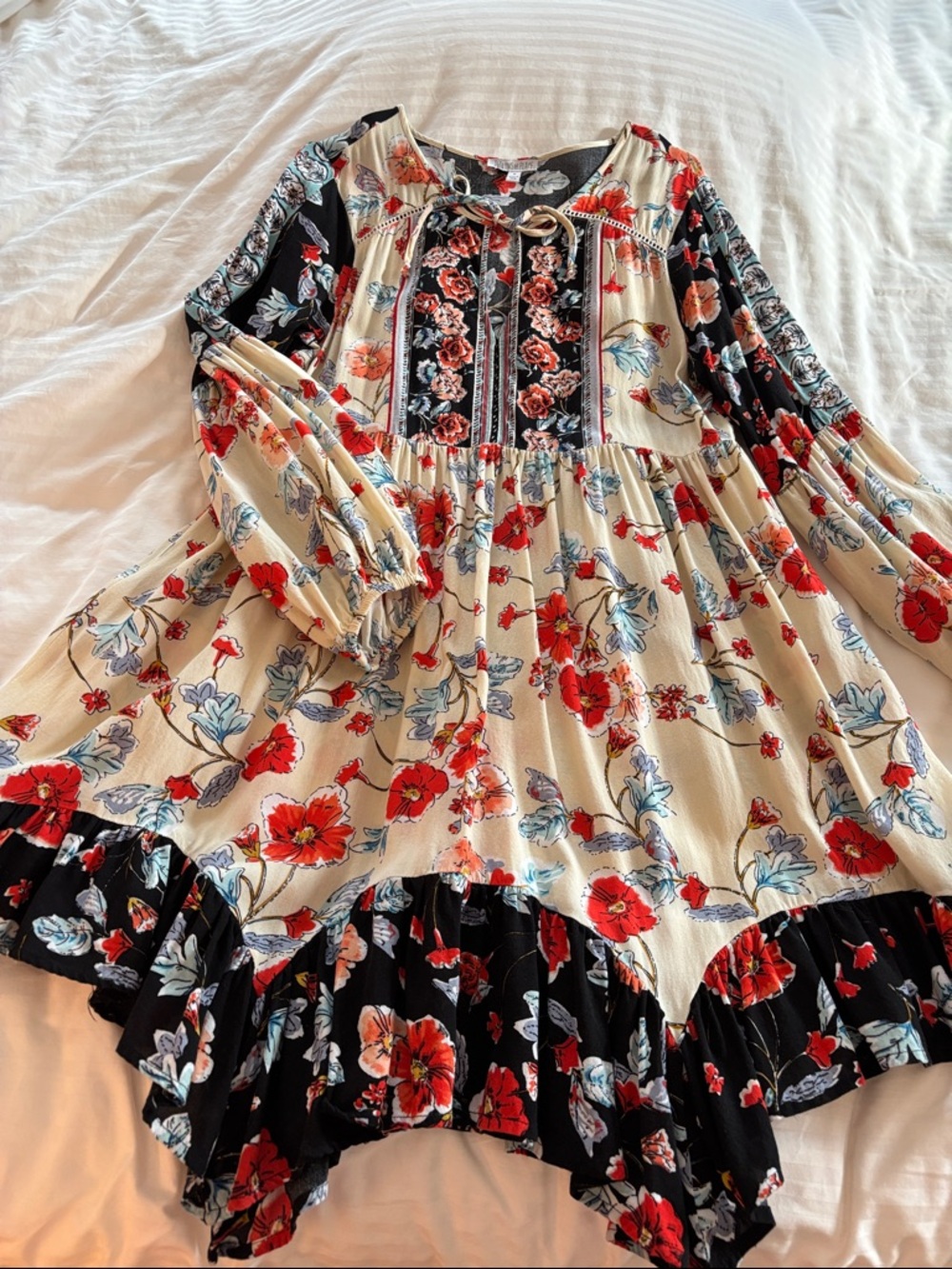Patrons of Peace Floral Blouse — Cream, Red & Black